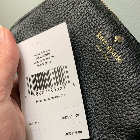 Authentic Kate Spade Sm pebbled leather zip wallet - Picture 7 of 7